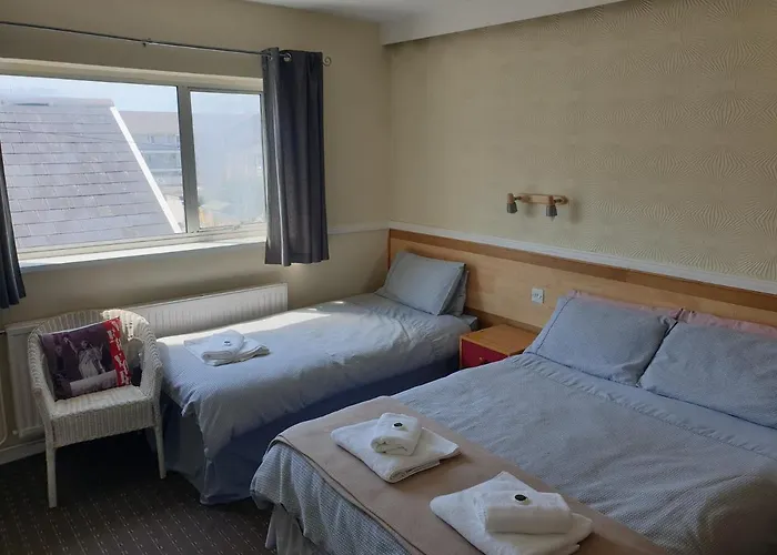 Brentwood Hotel